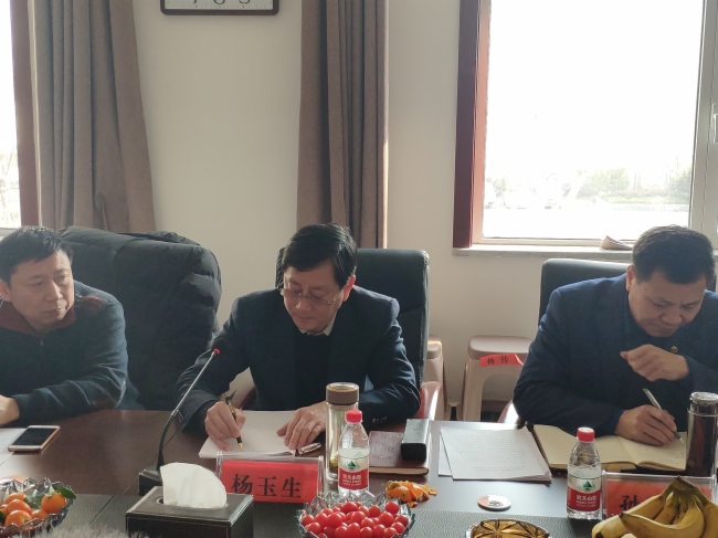 呼伦贝尔国翔投资发展集团有限公司召开新春工作座谈会议1.jpg